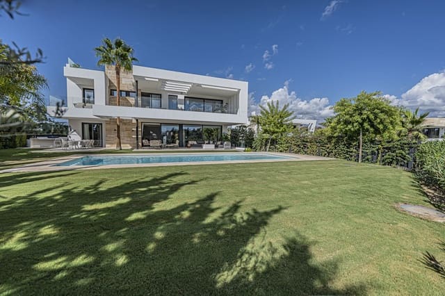 5 slaapkamer Villa te koop in La Carolina - Guadalpín, Marbella met zwembad - € 3.800.000 (Ref: 9287647)