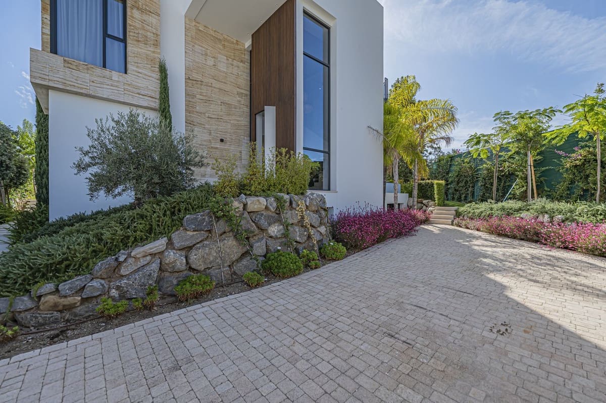 5 slaapkamer Villa te koop in Golden Mile met zwembad - € 3.800.000 (Ref: 9287647)