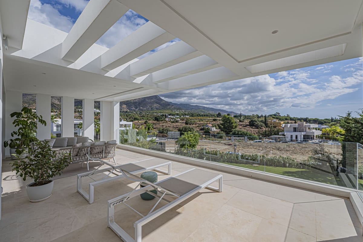 5 slaapkamer Villa te koop in Golden Mile met zwembad - € 3.800.000 (Ref: 9287647)