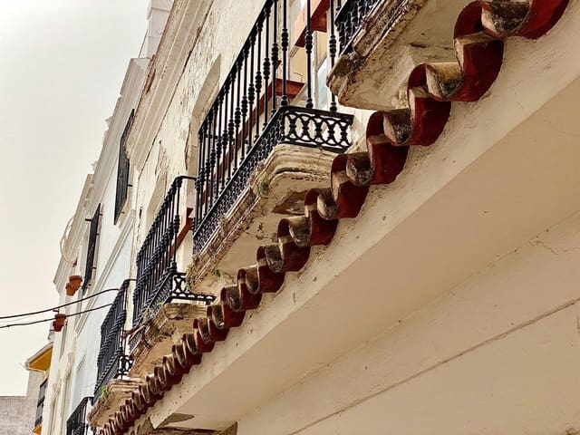 Ubebygd land til salgs i Casco Antiguo, Marbella - € 3 400 000 (Ref: 9287685)