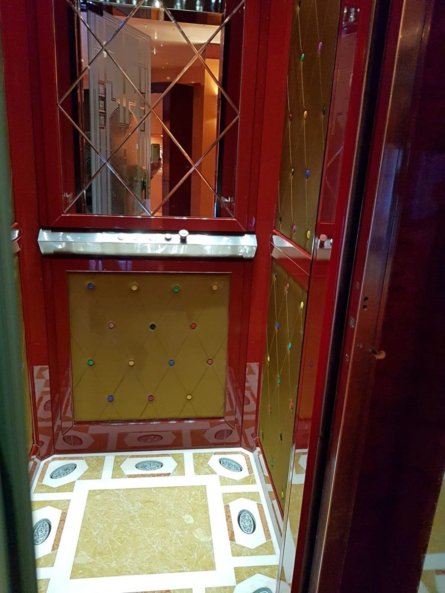 4 soveværelse Penthouse til salg i Marbella med swimmingpool - € 6.800.000 (Ref: 9344475)