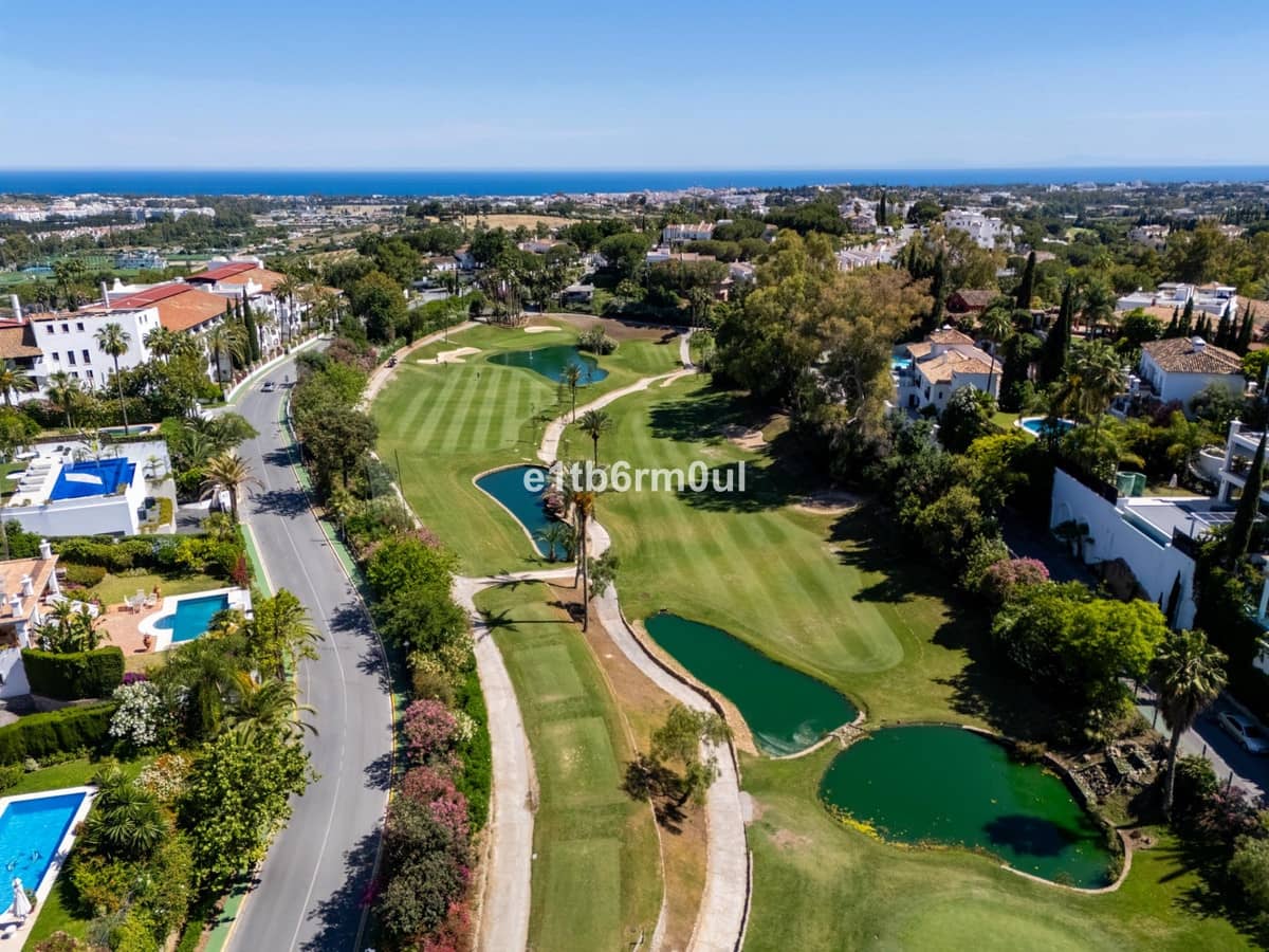 6 chambre Villa/Maison à vendre à La Quinta avec piscine - 6 450 000 € (Ref: 9344477)