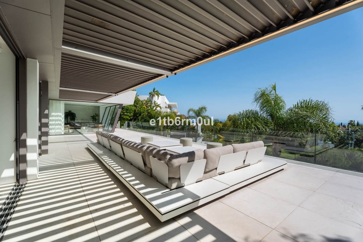 6 chambre Villa/Maison à vendre à La Quinta avec piscine - 6 450 000 € (Ref: 9344477)