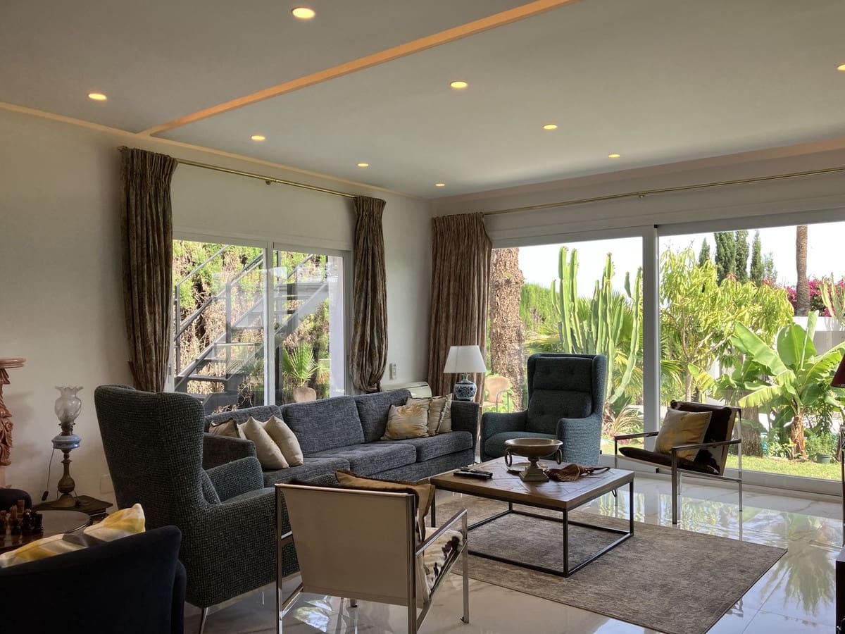 6 slaapkamer Villa te koop in Puerto Banus met zwembad garage - € 3.200.000 (Ref: 9344480)