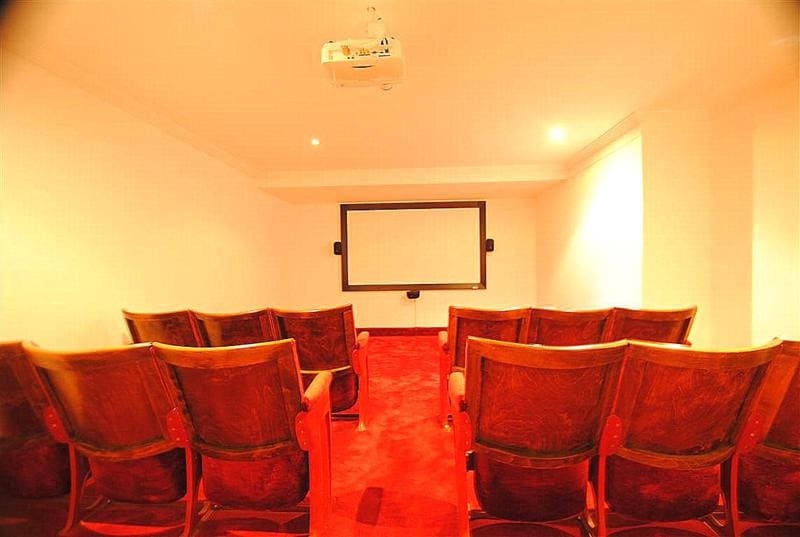 8 sypialnia Willa na sprzedaż w Cabopino z basenem garażem - 4 950 000 € (Ref: 9344492)