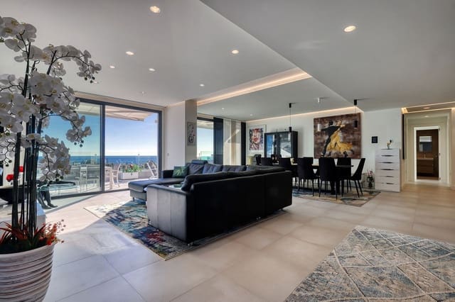 5 slaapkamer Studio te koop in Mijas Costa, Mijas met zwembad - € 3.500.000 (Ref: 9344494)