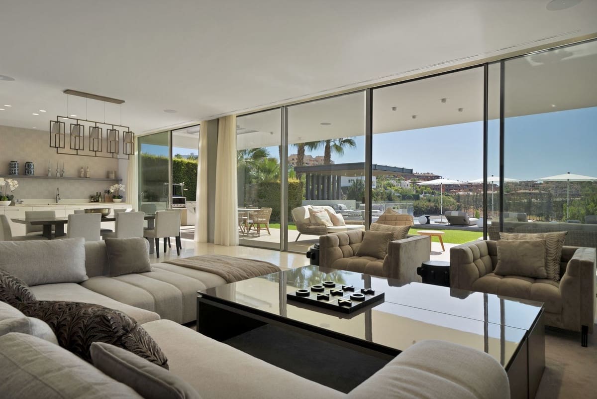 5 soverom Villa til salgs i Benahavis med svømmebasseng - € 4 250 000 (Ref: 9344497)