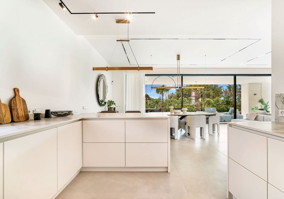 5 sypialnia Willa na sprzedaż w Golden Mile z basenem - 4 750 000 € (Ref: 9344498)