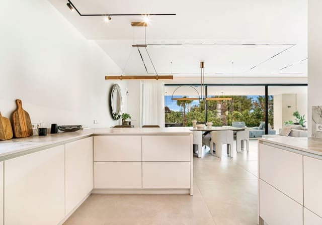 5 soveværelse Villa til salg i La Carolina - Guadalpín, Marbella med swimmingpool - € 4.750.000 (Ref: 9344498)