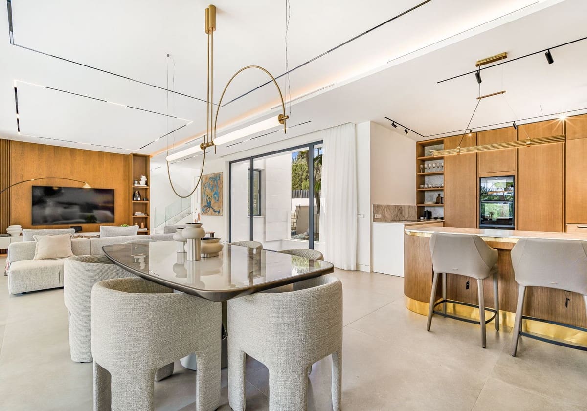 5 sypialnia Willa na sprzedaż w Golden Mile z basenem - 4 750 000 € (Ref: 9344498)