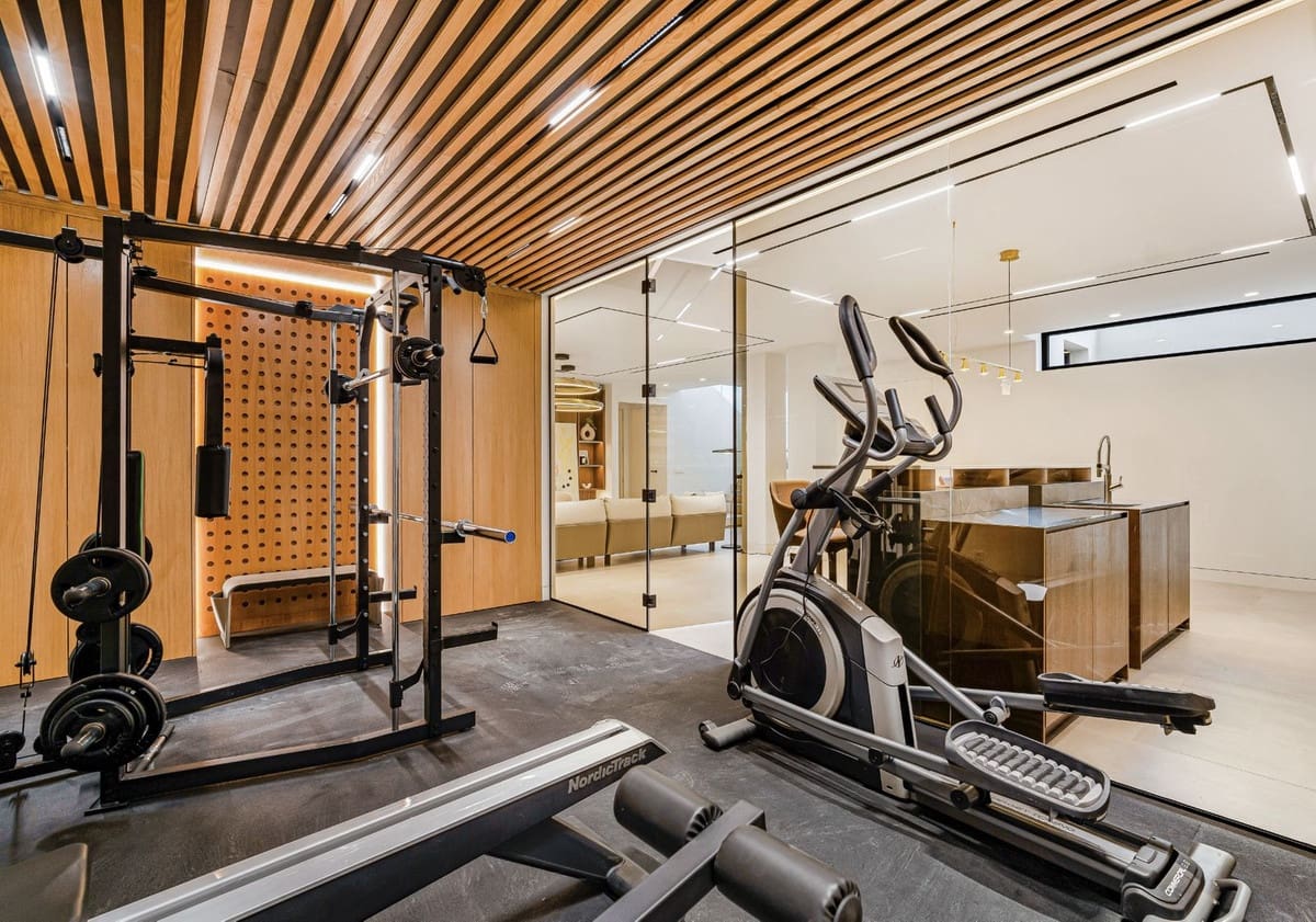 5 sypialnia Willa na sprzedaż w Golden Mile z basenem - 4 750 000 € (Ref: 9344498)