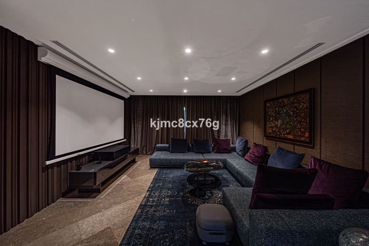 10 sypialnia Willa na sprzedaż w Guadalmina - 12 900 000 € (Ref: 9344500)