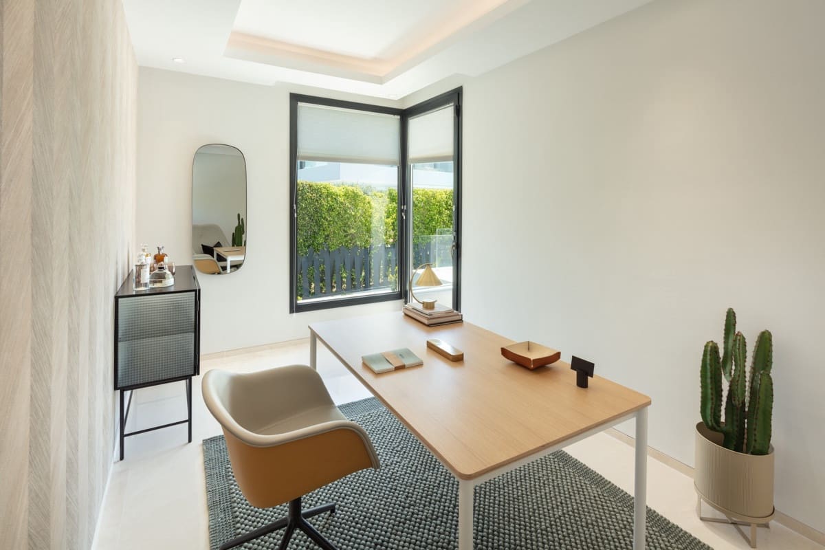 5 sypialnia Willa na sprzedaż w Nueva Andalucia z basenem - 3 550 000 € (Ref: 9344501)