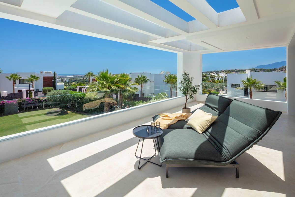 5 sypialnia Willa na sprzedaż w Nueva Andalucia z basenem - 3 550 000 € (Ref: 9344501)