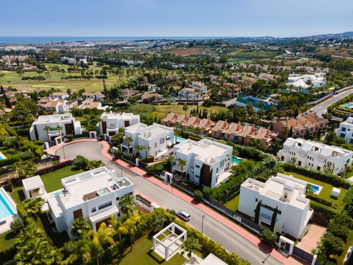 5 sypialnia Willa na sprzedaż w Nueva Andalucia z basenem - 3 550 000 € (Ref: 9344501)