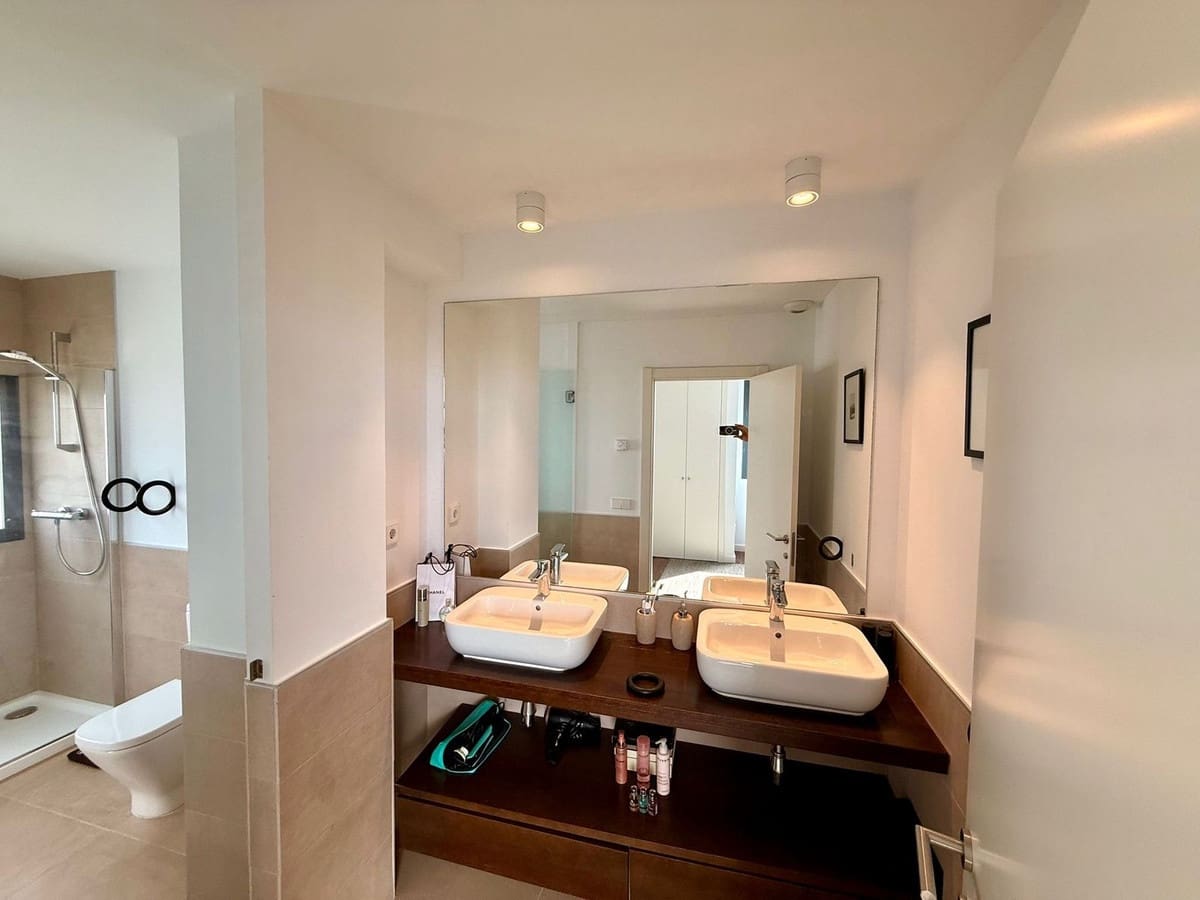 4 sypialnia Willa na sprzedaż w Manilva z basenem - 1 075 000 € (Ref: 9344504)