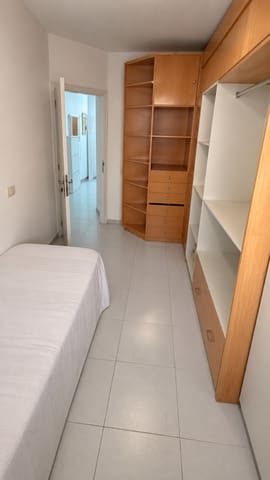 3 soveværelse Lejlighed til salg i El Medano, Granadilla de Abona med garage - € 385.000 (Ref: 10145258)