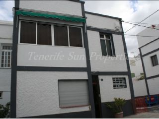 3 soveværelse Byhus til salg i Los Silos med garage - € 199.000 (Ref: 1947067)