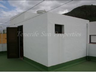 3 soveværelse Byhus til salg i Los Silos med garage - € 199.000 (Ref: 1947067)