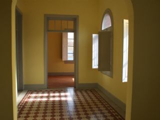 12 soveværelse Byhus til salg i Granadilla de Abona med garage - € 495.000 (Ref: 2136620)