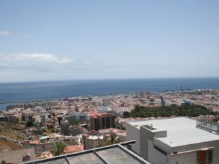 4 sypialnia Willa na sprzedaż w Santa Cruz de Tenerife z basenem garażem - 1 500 000 € (Ref: 2270905)