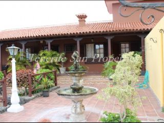 5 soveværelse Villa til salg i Puerto de la Cruz med swimmingpool - € 1.100.000 (Ref: 2602541)