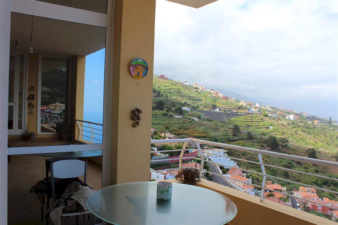 6 soverom Villa til salgs i El Sauzal med garasje - € 1 095 000 (Ref: 2621773)