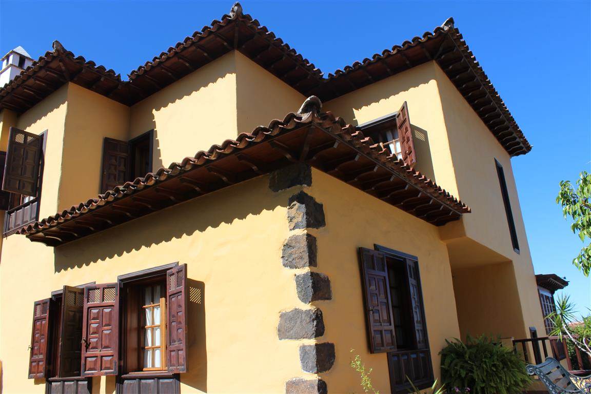 4 sypialnia Willa na sprzedaż w La Orotava z garażem - 980 000 € (Ref: 2764605)