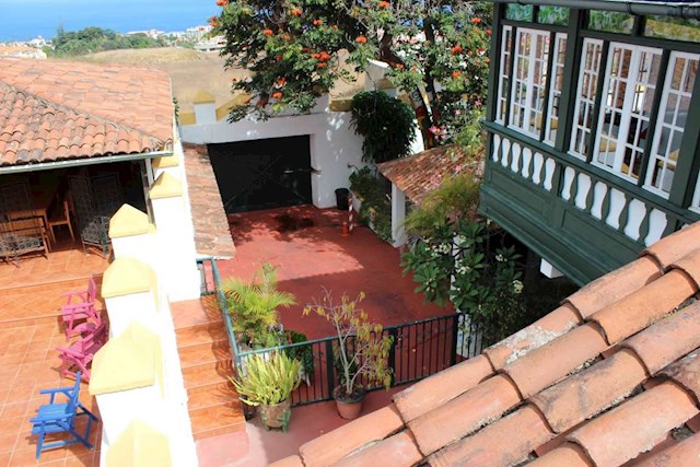 5 bedroom Finca/Country House for sale in La Orotava with pool garage - € 3,500,000 (Ref: 3198744)