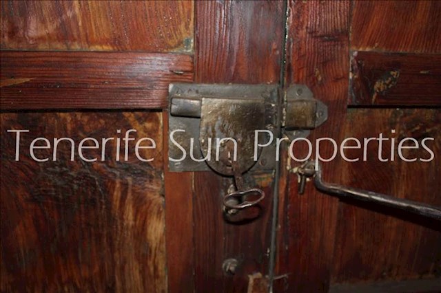 5 makuuhuone Maalaistalo myytävänä paikassa Tacoronte - 750 000 € (Ref: 3562274)