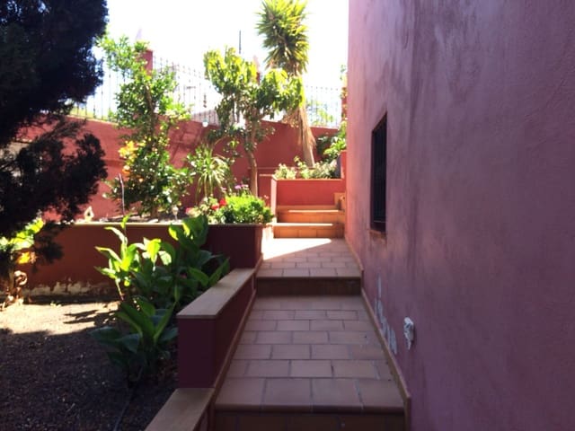 5 slaapkamer Villa te koop in Araya, Candelaria met zwembad garage - € 850.000 (Ref: 4063267)