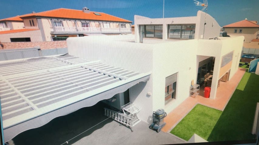 3 soveværelse Villa til salg i El Medano med garage - € 685.000 (Ref: 4222958)