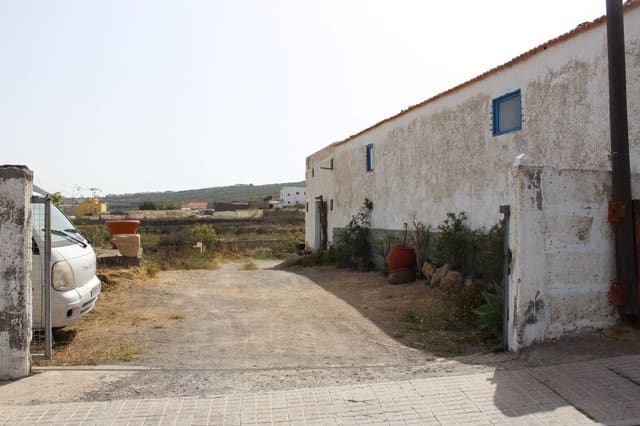 Finca/Landehus til salg i El Salto, Granadilla de Abona - € 1.500.000 (Ref: 4270376)