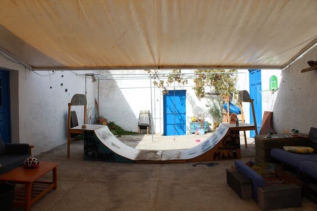 Finca/Landehus til salg i El Salto, Granadilla de Abona - € 1.500.000 (Ref: 4270376)