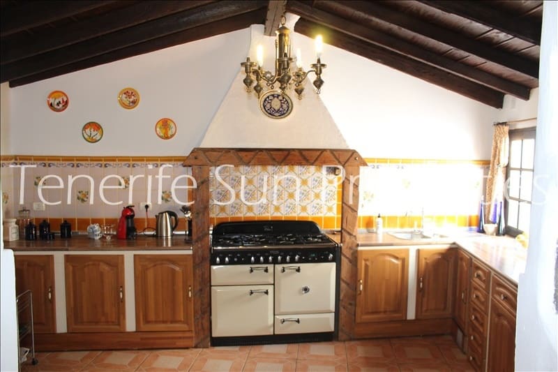 4 soveværelse Byhus til salg i Tacoronte - € 640.000 (Ref: 5110732)