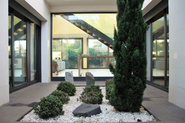 5 soveværelse Villa til salg i Guamasa, San Cristóbal de La Laguna med garage - € 850.000 (Ref: 5879392)