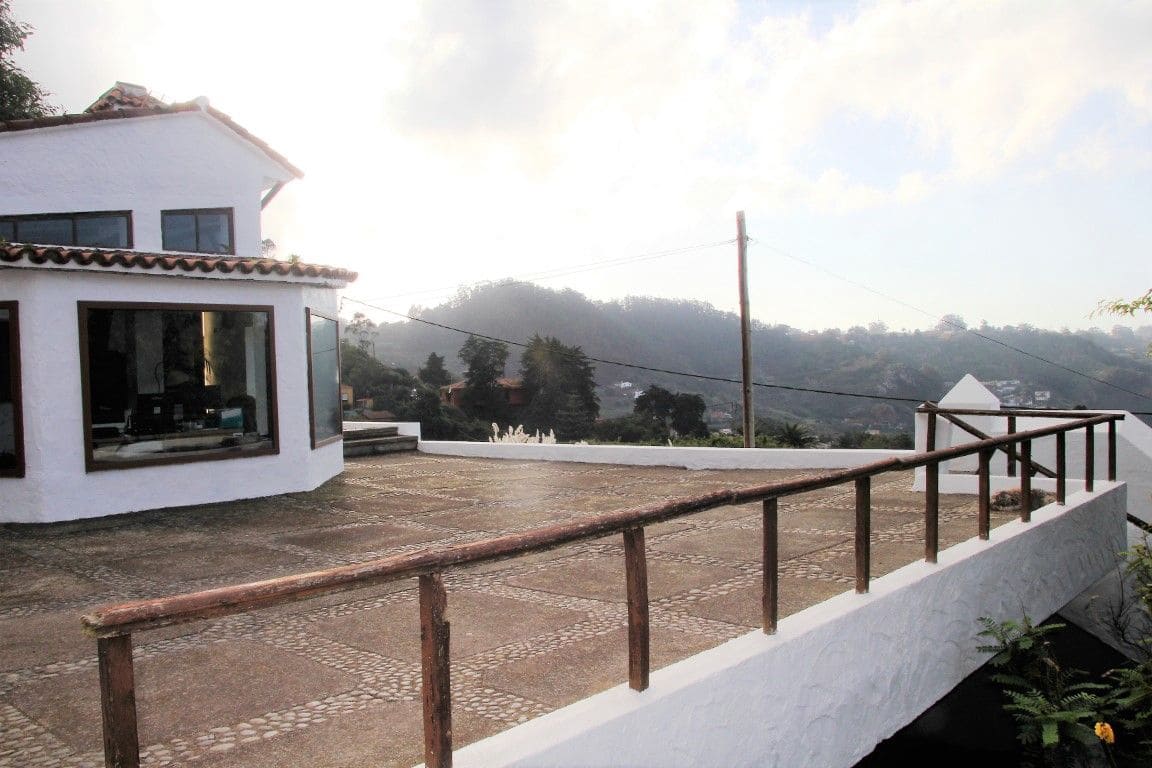 3 bedroom Finca/Country House for sale in Tegueste with garage - € 575,000 (Ref: 5882726)