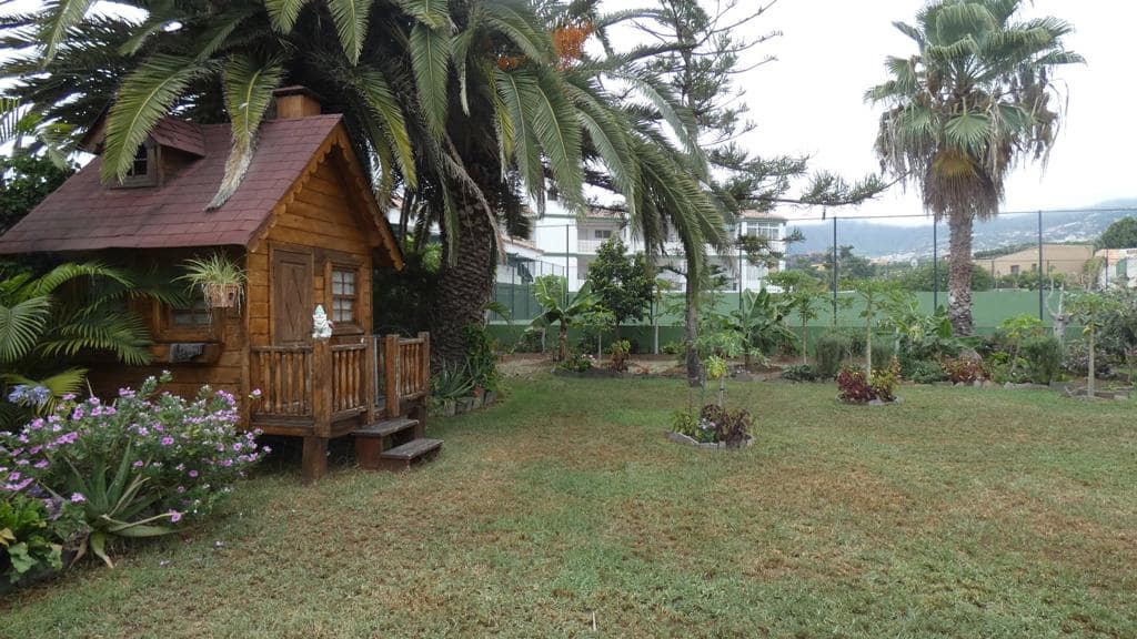 3 soveværelse Villa til salg i Puerto de la Cruz med swimmingpool - € 960.000 (Ref: 7090411)