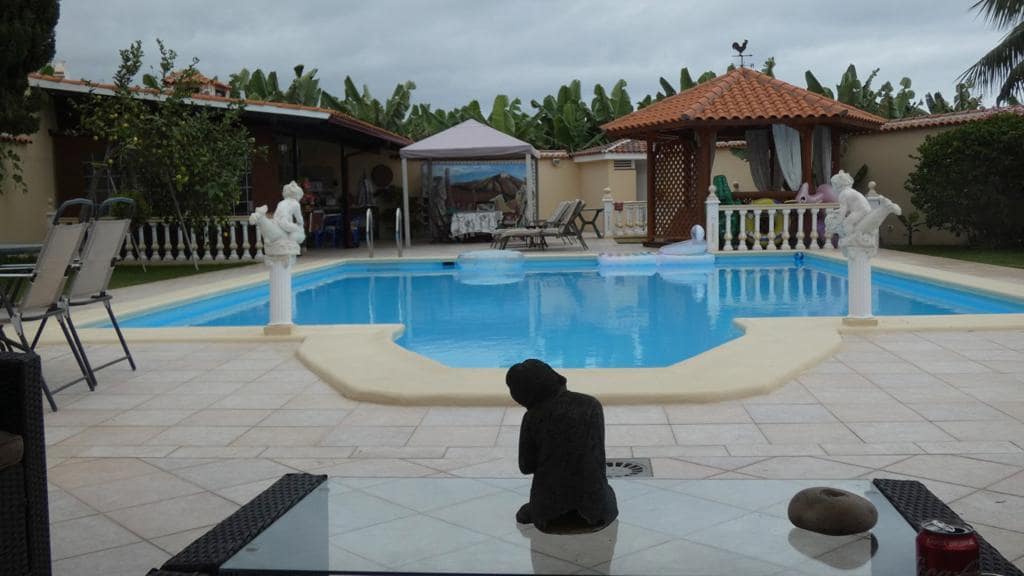 3 soveværelse Villa til salg i Puerto de la Cruz med swimmingpool - € 960.000 (Ref: 7090411)