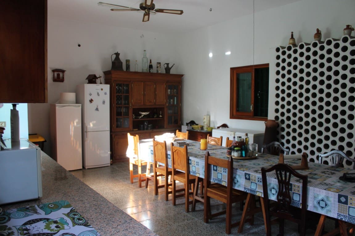 Villa til salg i San Isidro de Abona med swimmingpool garage - € 650.000 (Ref: 7236592)