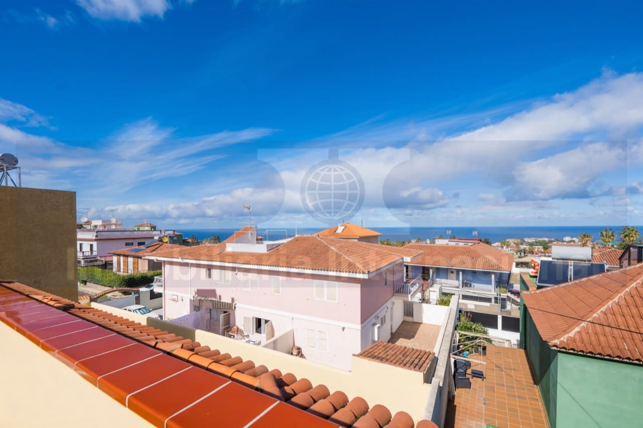 4 soveværelse Villa til salg i Puerto de la Cruz med swimmingpool garage - € 850.000 (Ref: 7337750)