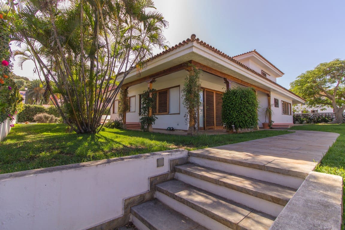 5 soverom Villa til salgs i Puerto de la Torre med garasje - € 799 000 (Ref: 7402023)