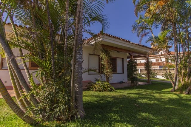 5 sypialnia Willa na sprzedaż w Puerto de la Torre, Miasto Málaga z garażem - 799 000 € (Ref: 7402023)