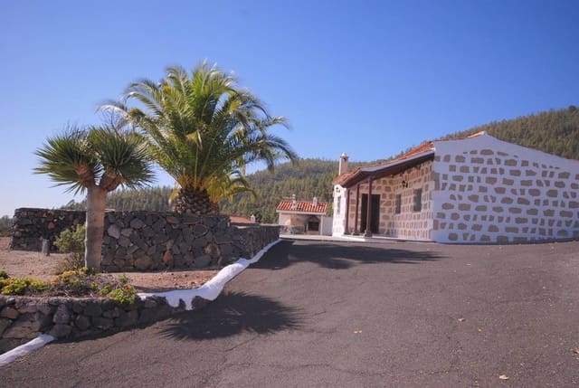 2 soveværelse Finca/Landehus til salg i Cruz de Tea, Granadilla de Abona med garage - € 425.000 (Ref: 7514979)