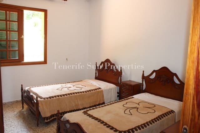 3 sypialnia Finka/Dom wiejski na sprzedaż w Garachico z garażem - 220 000 € (Ref: 7742101)