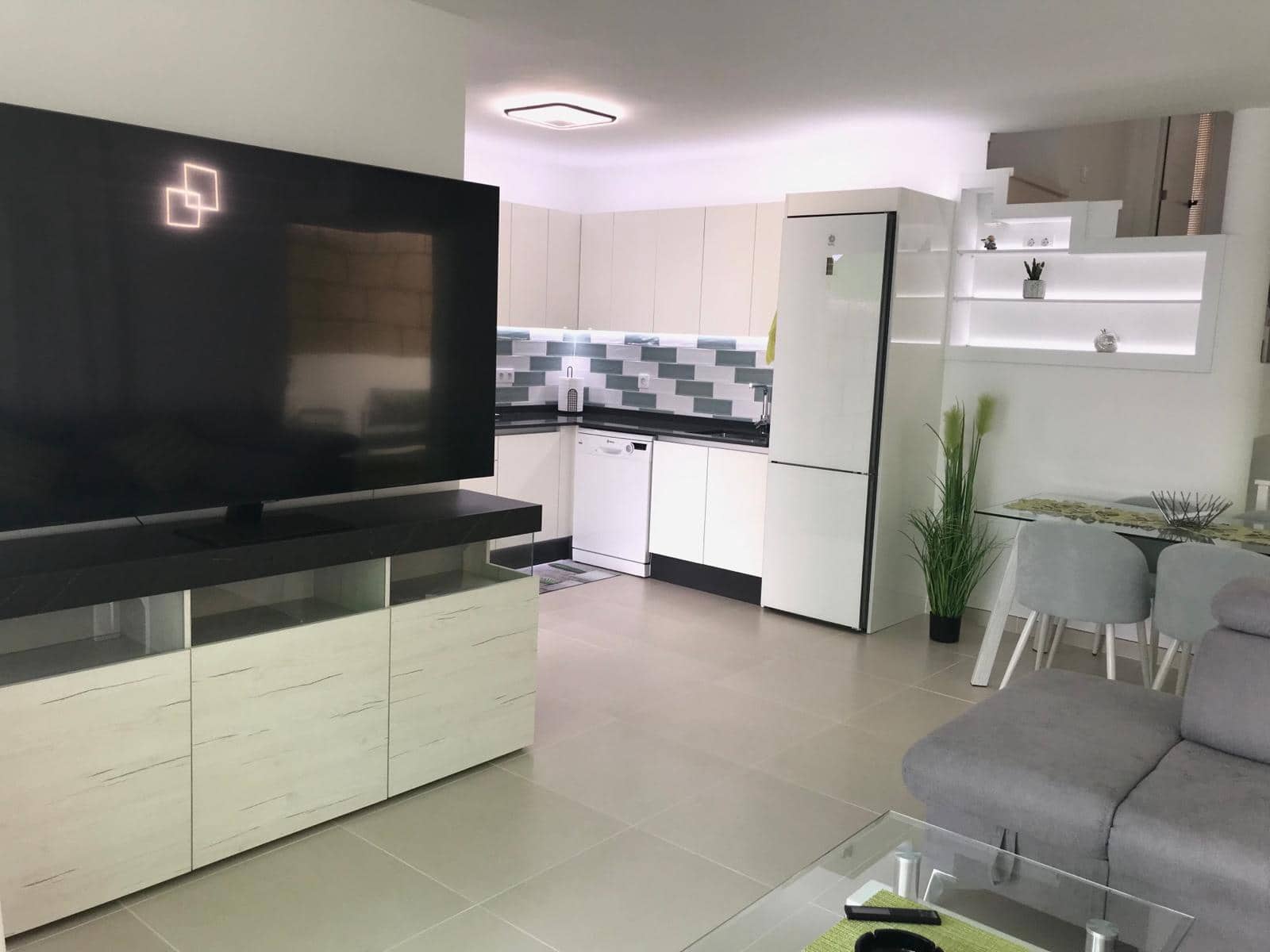 3 soveværelse Villa til salg i Palm-Mar med swimmingpool garage - € 665.000 (Ref: 8250741)