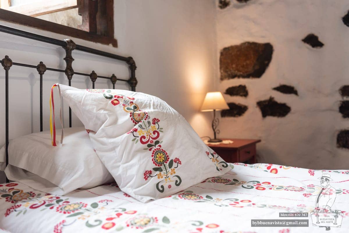 6 soveværelse Guesthouse/B & B til salg i Icod de los Vinos - € 995.000 (Ref: 8253087)