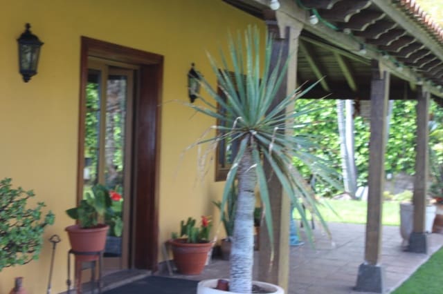 5 sovrum Finca/Hus på landet till salu i La Orotava med pool garage - 995 000 € (Ref: 8268591)