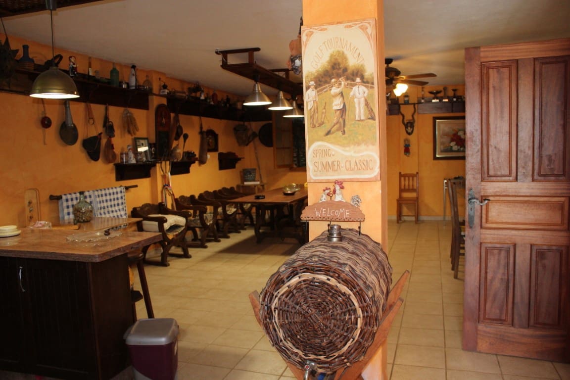 5 soveværelse Finca/Landehus til salg i La Orotava med swimmingpool garage - € 995.000 (Ref: 8268591)