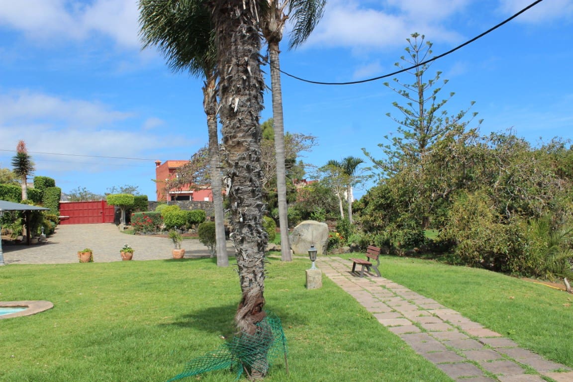 5 soveværelse Finca/Landehus til salg i La Orotava med swimmingpool garage - € 995.000 (Ref: 8268591)